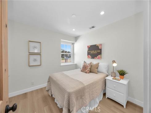 8326  Fontainbleau   Way, Cypress, CA