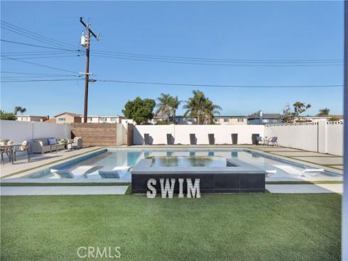 8326  Fontainbleau   Way, Cypress, CA