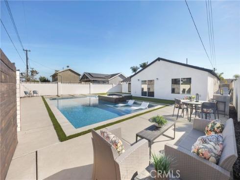 8326  Fontainbleau   Way, Cypress, CA