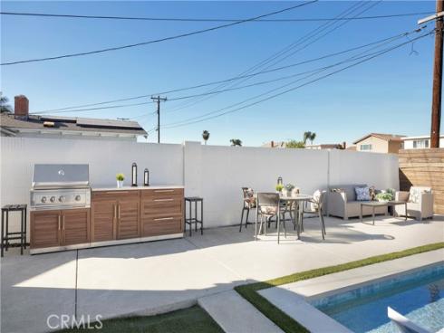 8326  Fontainbleau   Way, Cypress, CA