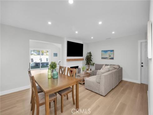 8326  Fontainbleau   Way, Cypress, CA