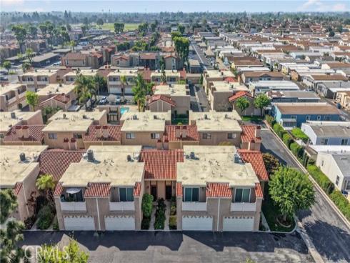 4304  Lincoln Plaza  , Cypress, CA