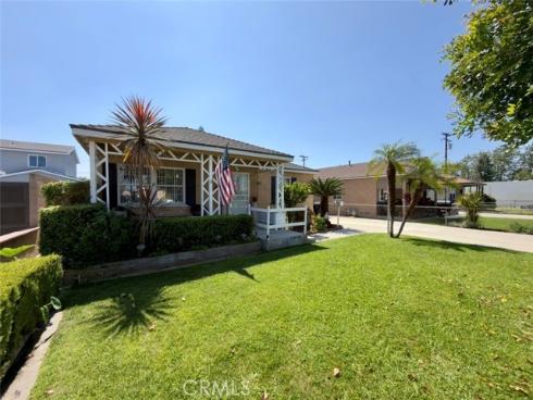 5552  Vonnie  , Cypress, CA