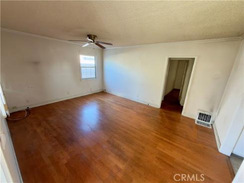 5552  Vonnie  , Cypress, CA