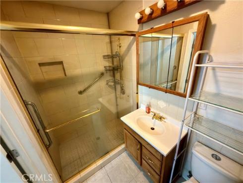 5552  Vonnie  , Cypress, CA