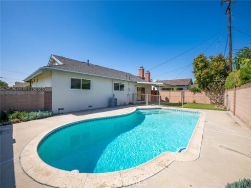9826 Saint George Circle, Cypress, CA