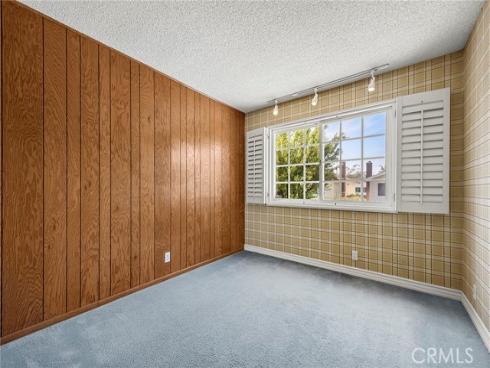 11335  Culebra  , Cypress, CA