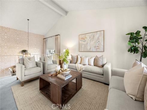 11335  Culebra  , Cypress, CA