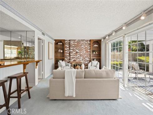 11335  Culebra  , Cypress, CA