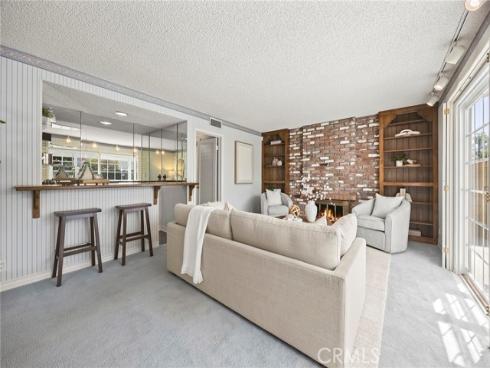 11335  Culebra  , Cypress, CA