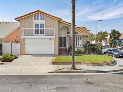 11335  Culebra  , Cypress, CA