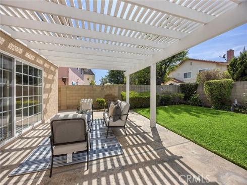 11335  Culebra  , Cypress, CA