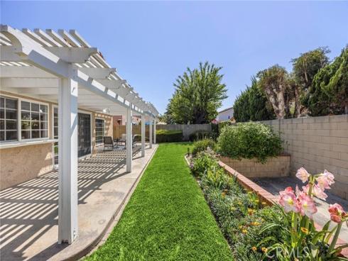 11335  Culebra  , Cypress, CA