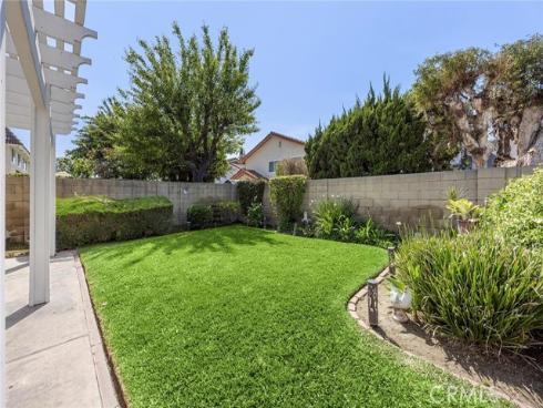11335  Culebra  , Cypress, CA
