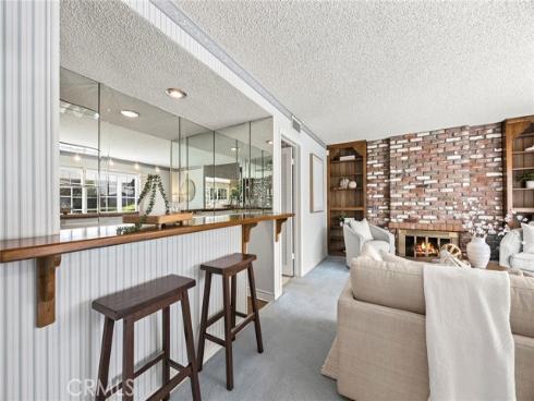 11335  Culebra  , Cypress, CA