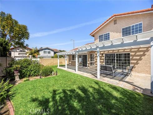 11335  Culebra  , Cypress, CA