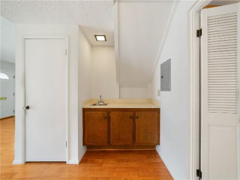 4119  Larwin  , Cypress, CA