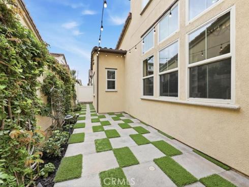 10866  Rojo   Court, Cypress, CA