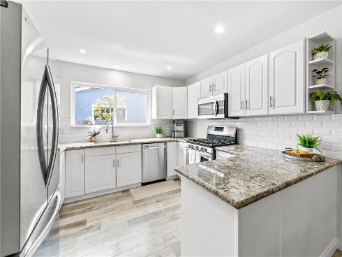 11631  New Zealand   Street, Cypress, CA