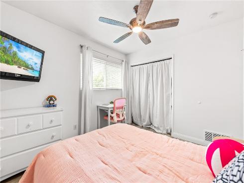 11631  New Zealand   Street, Cypress, CA