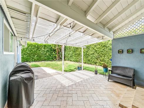 11631  New Zealand   Street, Cypress, CA