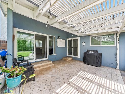 11631  New Zealand   Street, Cypress, CA