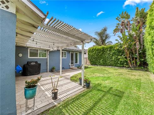 11631  New Zealand   Street, Cypress, CA