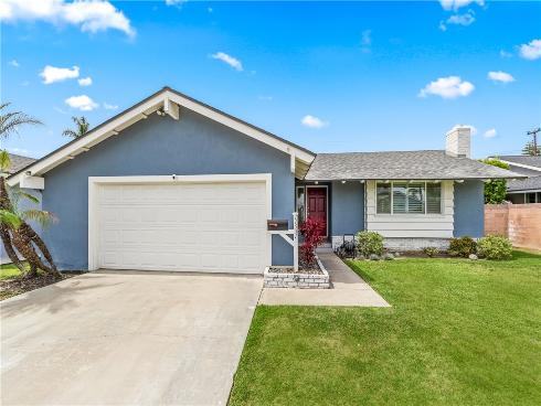 11631  New Zealand   Street, Cypress, CA