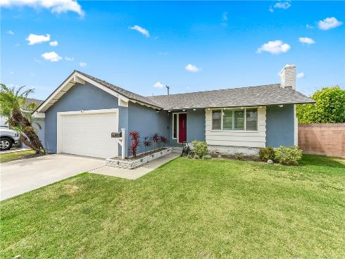 11631  New Zealand   Street, Cypress, CA