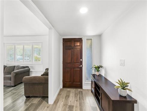 11631  New Zealand   Street, Cypress, CA