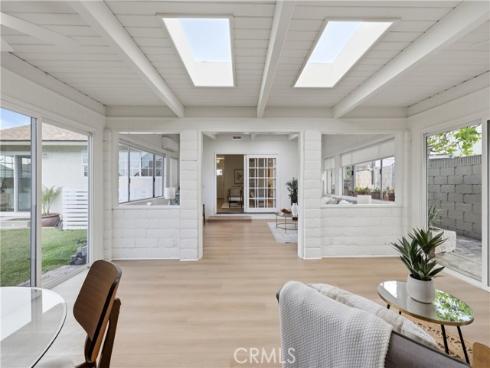 6722  Sambar  , Cypress, CA