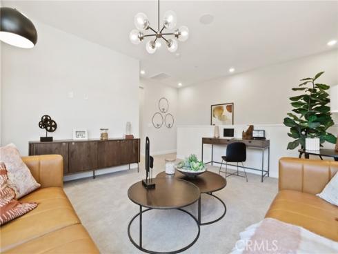 10518  Triple Crown  , Cypress, CA