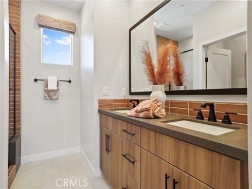 10518  Triple Crown  , Cypress, CA