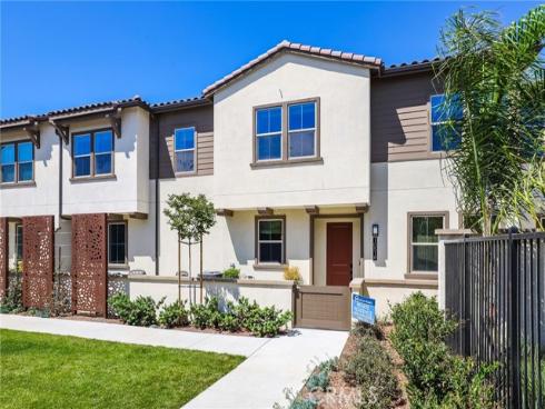 10518  Triple Crown  , Cypress, CA