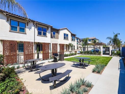 10518  Triple Crown  , Cypress, CA