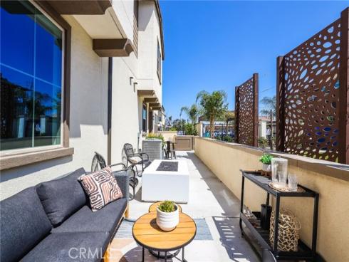 10518  Triple Crown  , Cypress, CA