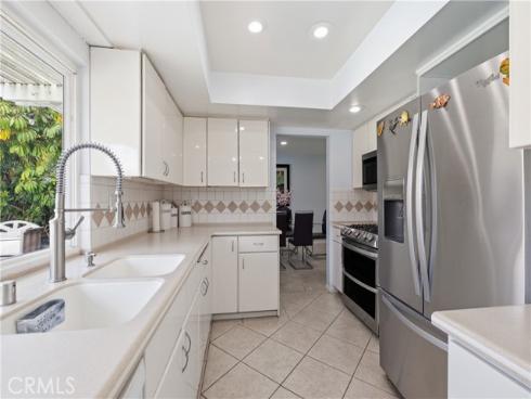 4395  Avenida Carmel  , Cypress, CA