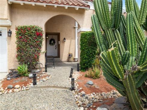 4395  Avenida Carmel  , Cypress, CA