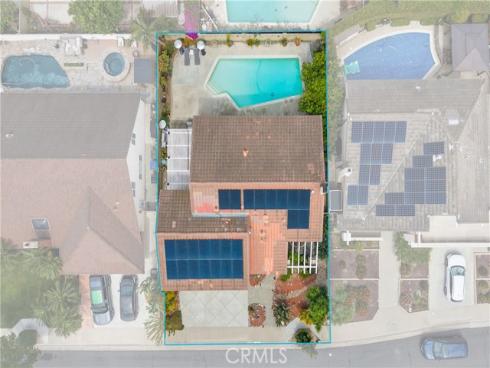 4395  Avenida Carmel  , Cypress, CA