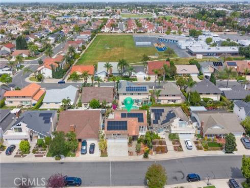 4395  Avenida Carmel  , Cypress, CA