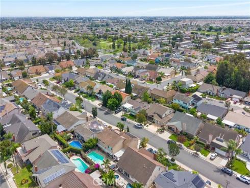 4395  Avenida Carmel  , Cypress, CA