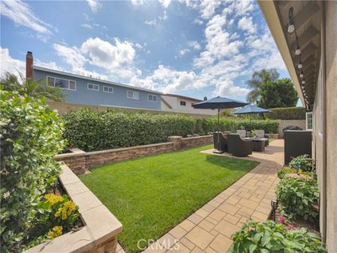 9326  Cambridge  , Cypress, CA