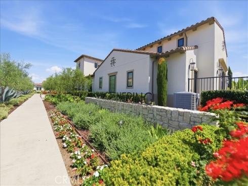 4725  Flora Park   Way, Cypress, CA