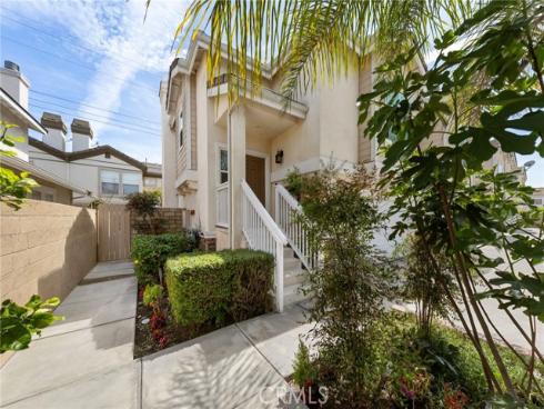 8692  Belmont  A  Street, Cypress, CA