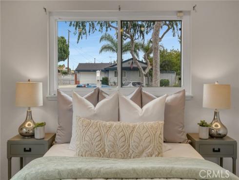 10471  Whirlaway   Street, Cypress, CA