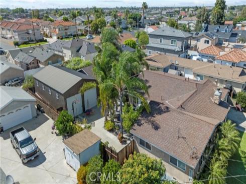 8651 La Homa , Cypress, CA
