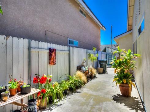 6395  Saipan  , Cypress, CA