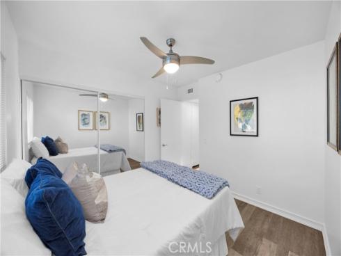 4681 Larwin , Cypress, CA