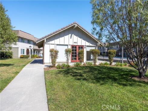 4681 Larwin , Cypress, CA