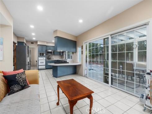 5023 Evergreen , Cypress, CA